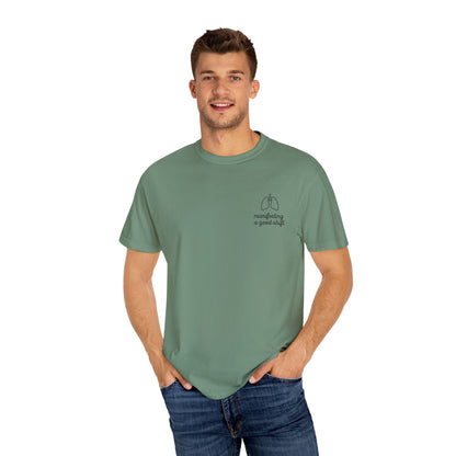 Manifesting A Good Shift Healthcare Lungs T-Shirt, Motivational Shirt, Casual Wear, Gift for Friends, Everyday Comfort, Statement Tee